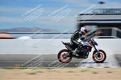 media/Mar-25-2024-Moto Forza (Mon) [[8d4319bd68]]/2-Advanced Group/Session 4 Front Straight Speed Pans/